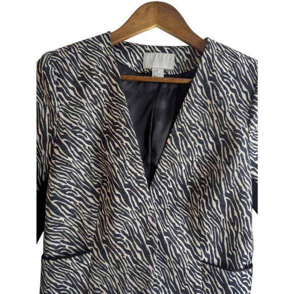 H&M Zebra Print Blazer Women Sz 8 Fitted Lightweight OfficeWear Business Career - Picture 2 of 10